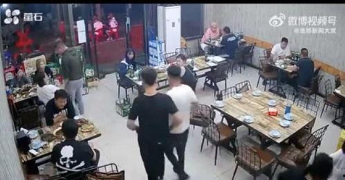 唐山打人爆料视频最新,监控视频揭露惊人一幕  第2张