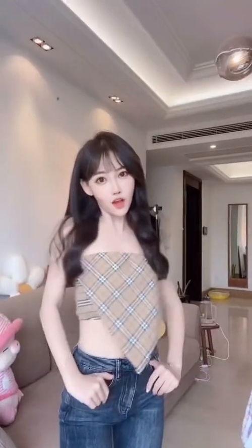 美女衣着爆料出意外视频,美女衣着曝光引发网络热议  第3张