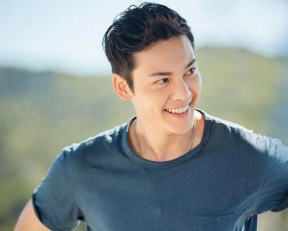 武汉圈内爆料陈伟霆是谁,陈伟霆身份揭秘，究竟是谁引发关注？”