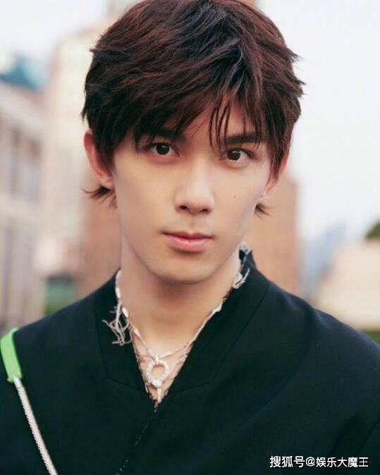 吴磊积分爆料视频大全最新,揭秘明星背后的奋斗与成长 第2张 吴磊积分爆料视频大全最新,揭秘明星背后的奋斗与成长 第2张