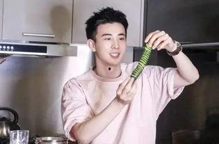 免费吃瓜的小鲜肉视频  第3张